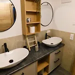 Longaview شقة *